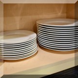 P08. White plate sets. 